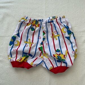 2y Vintage Baseball Print shorts
